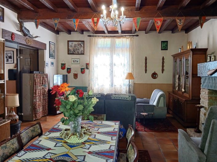 Image No.5-4 Bed House for sale