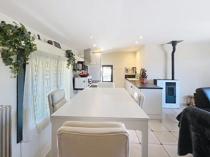 Image No.4-4 Bed House for sale