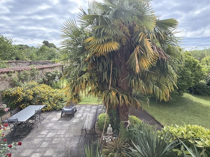 Image No.14-4 Bed House for sale