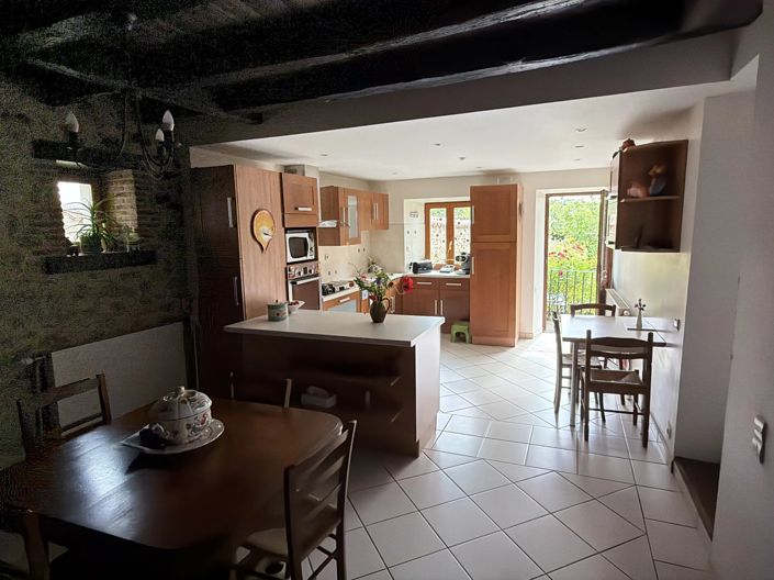 Image No.5-4 Bed House for sale