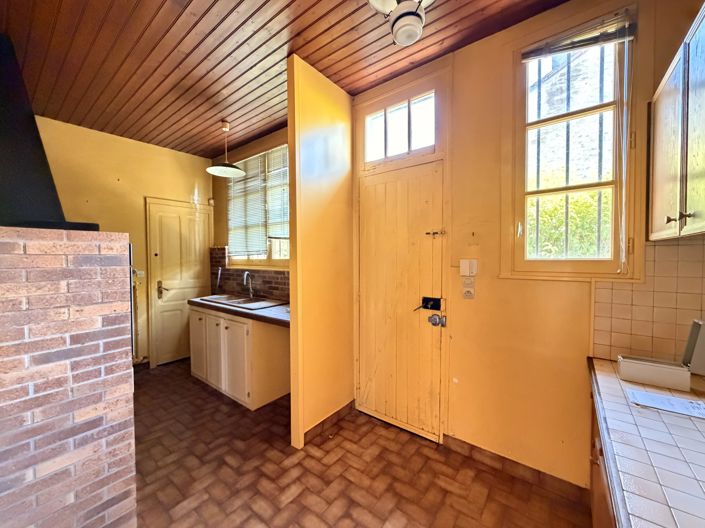 Image No.12-4 Bed House for sale