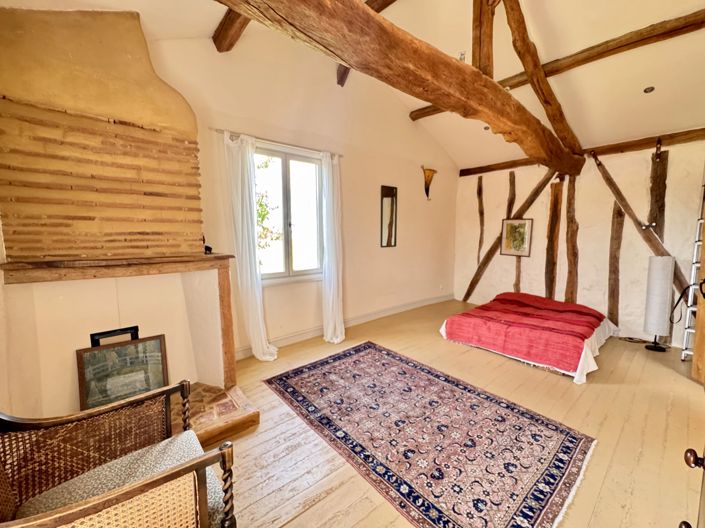 Image No.8-13 Bed House for sale