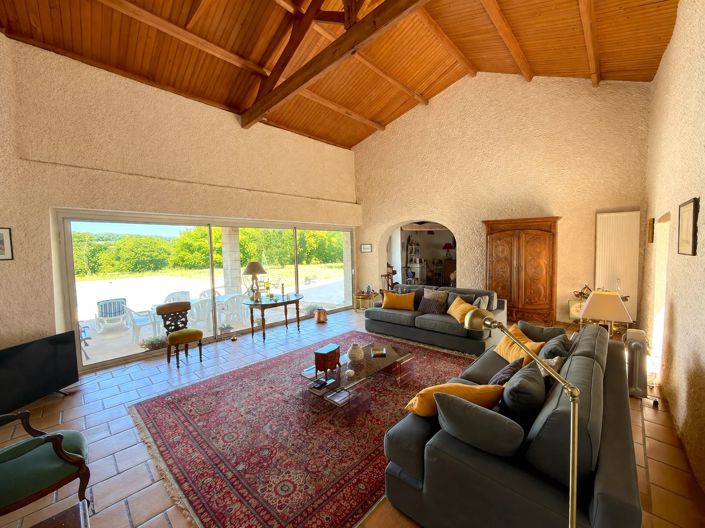 Image No.5-4 Bed House for sale
