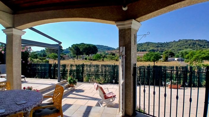 Image No.2-5 Bed House for sale