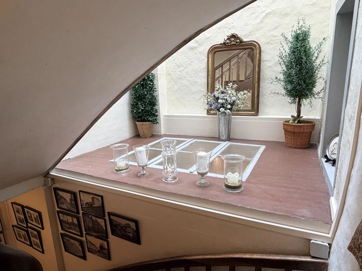Image No.9-2 Bed House for sale