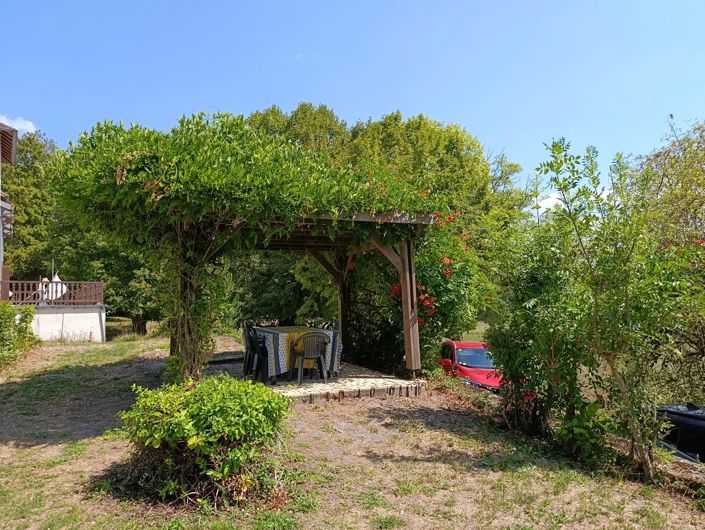 Image No.8-4 Bed House for sale
