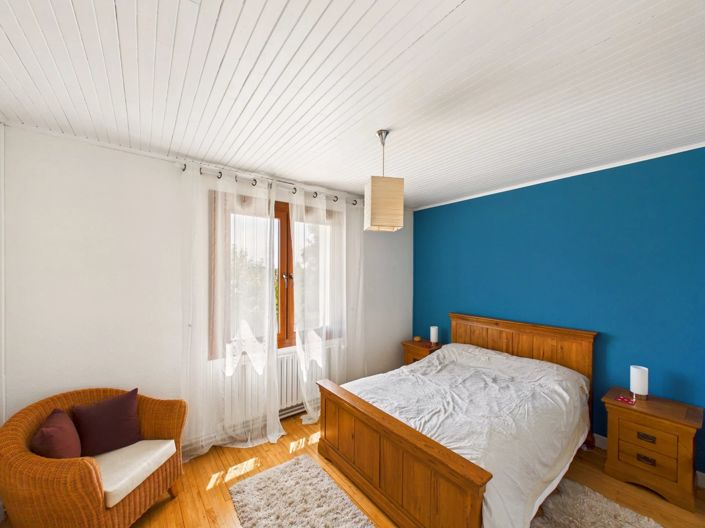Image No.13-6 Bed House for sale