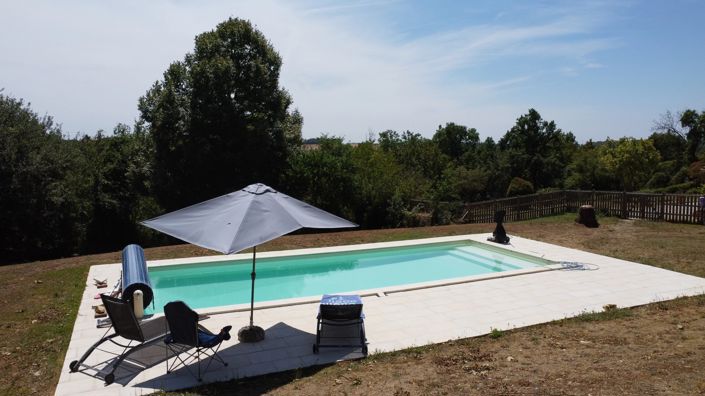 Image No.2-6 Bed House for sale
