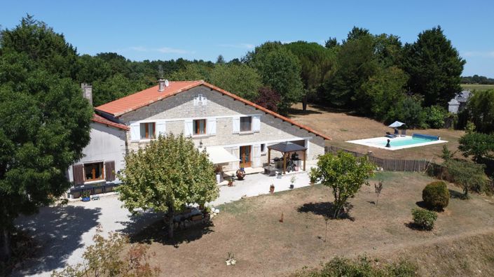 Image No.3-6 Bed House for sale