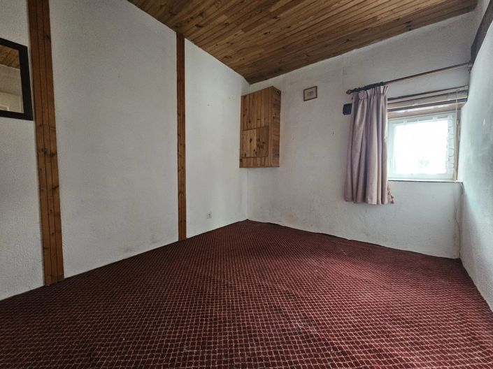 Image No.7-3 Bed House for sale