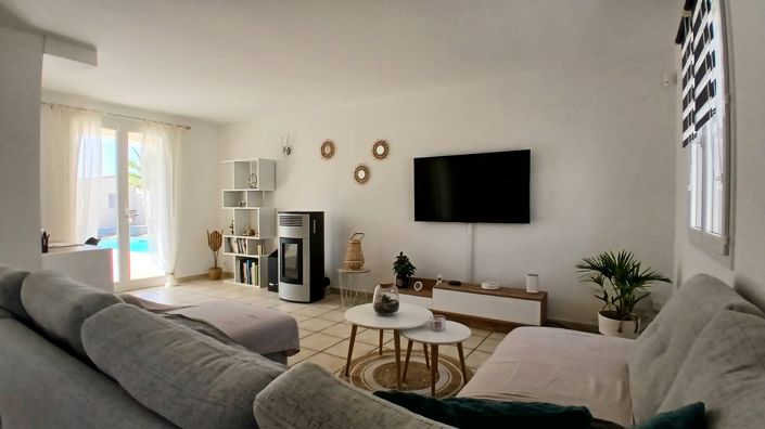 Image No.13-5 Bed House for sale
