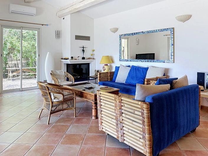 Image No.6-4 Bed House for sale