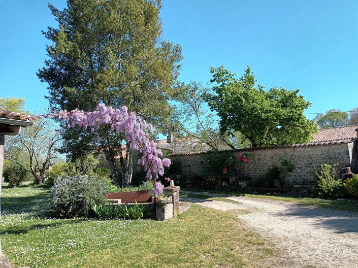 Image No.2-4 Bed Village House for sale