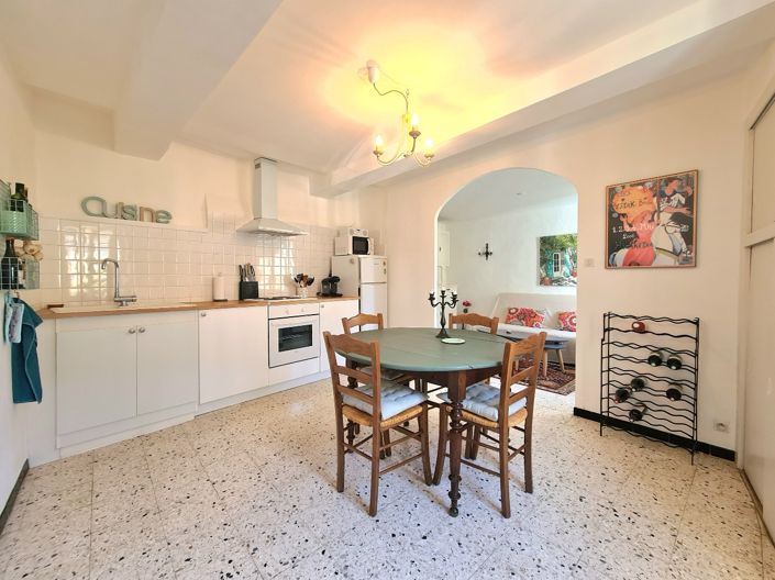 Image No.14-2 Bed House for sale