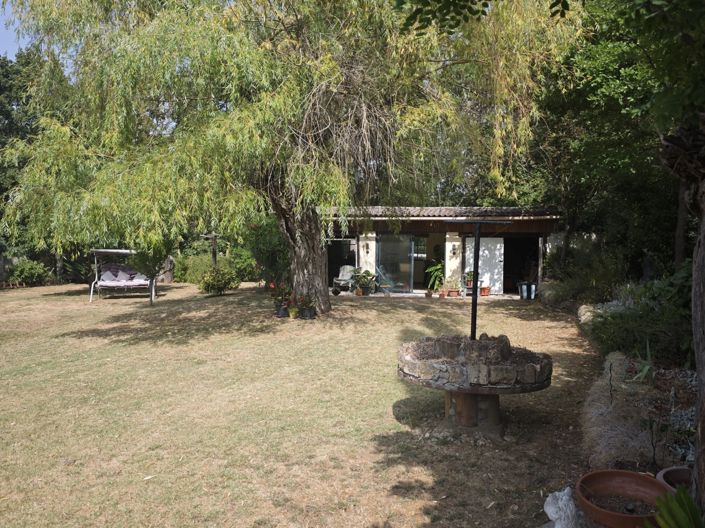 Image No.10-3 Bed House for sale