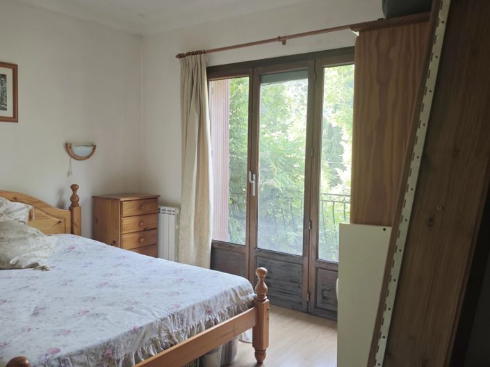 Image No.8-3 Bed House for sale