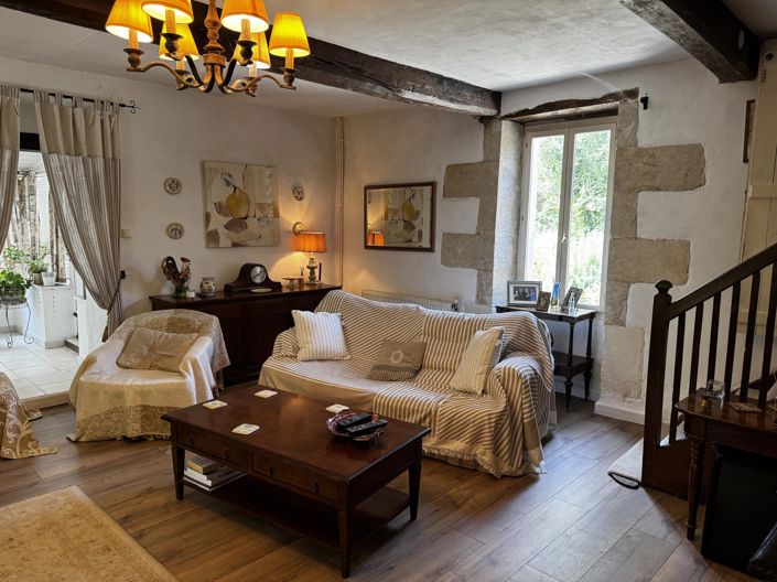 Image No.4-3 Bed Village House for sale