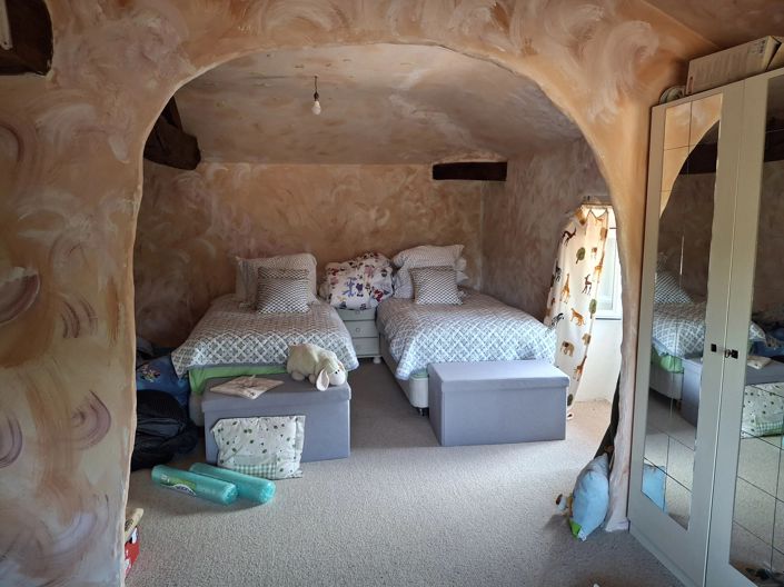 Image No.7-3 Bed House for sale