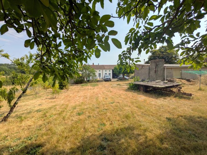 Image No.15-3 Bed Village House for sale