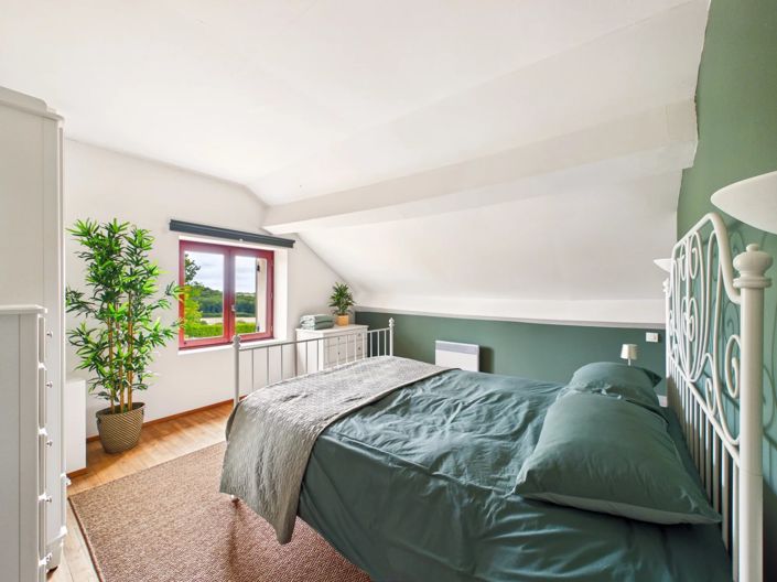 Image No.5-5 Bed House for sale