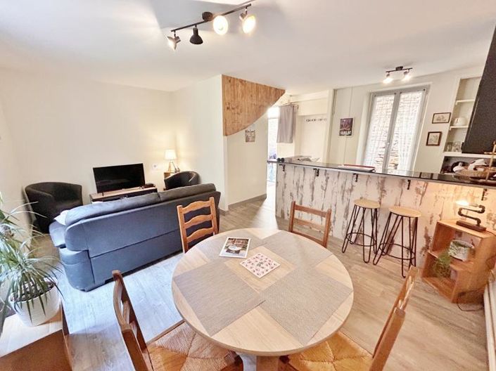 Image No.2-3 Bed House for sale