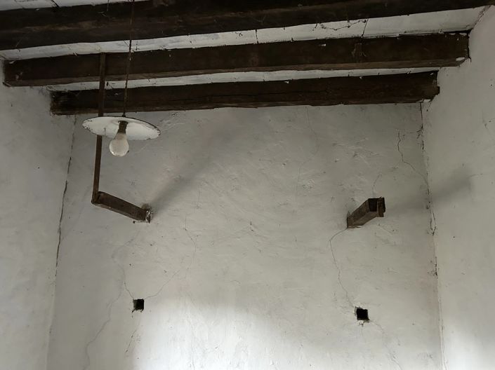 Image No.8-1 Bed House for sale