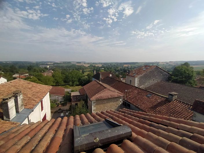 Image No.2-Propriété de 1 chambre à vendre à Verteillac