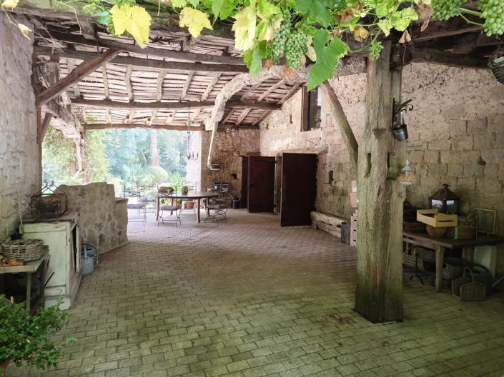 Image No.15-5 Bed House for sale