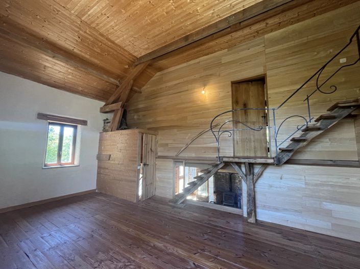 Image No.12-5 Bed House for sale