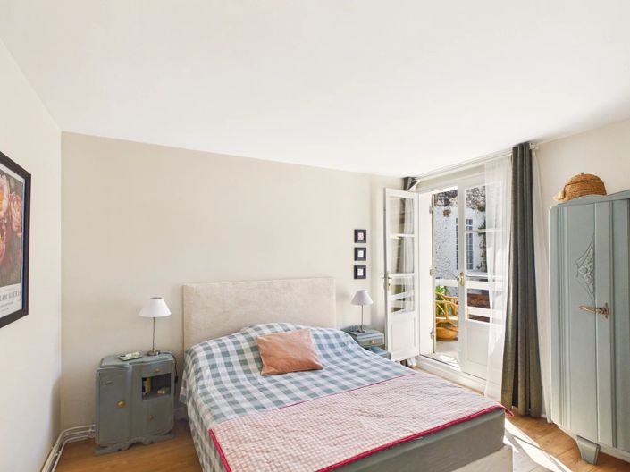 Image No.9-3 Bed House for sale