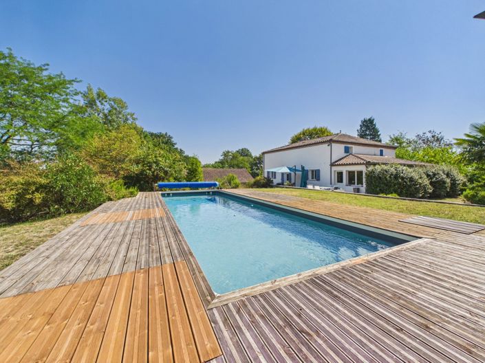 Image No.2-5 Bed House for sale