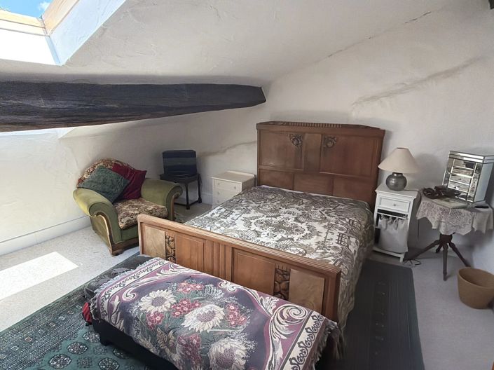 Image No.15-8 Bed House for sale