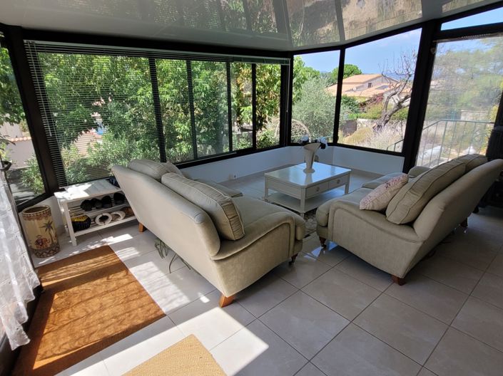 Image No.7-5 Bed House for sale