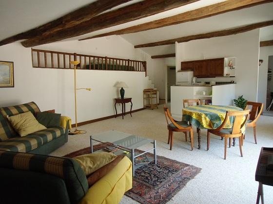 Image No.5-2 Bed House for sale