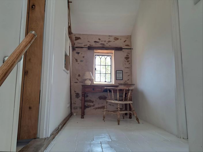 Image No.7-2 Bed House for sale