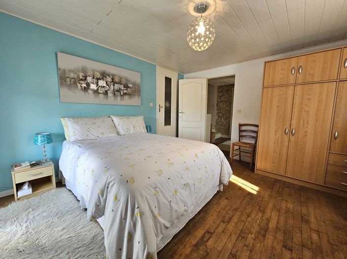 Image No.12-2 Bed Village House for sale