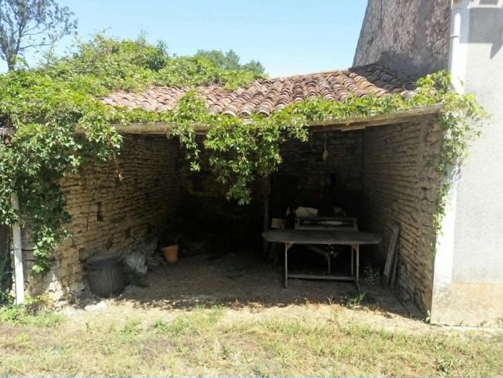Image No.10-5 Bed House for sale