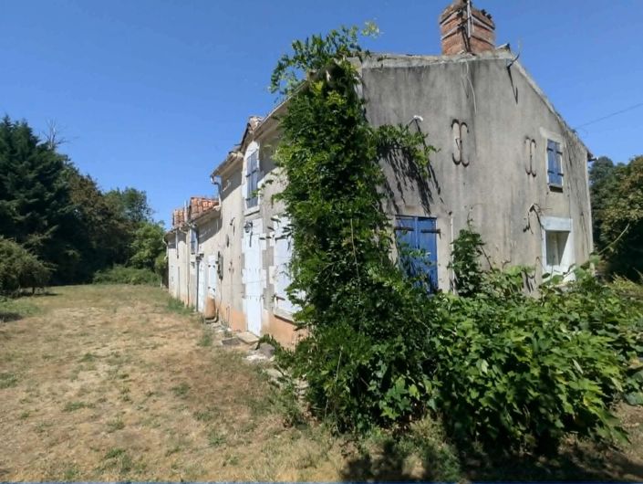 Image No.9-5 Bed House for sale