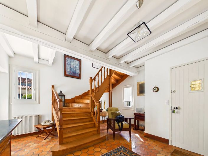 Image No.2-3 Bed House for sale