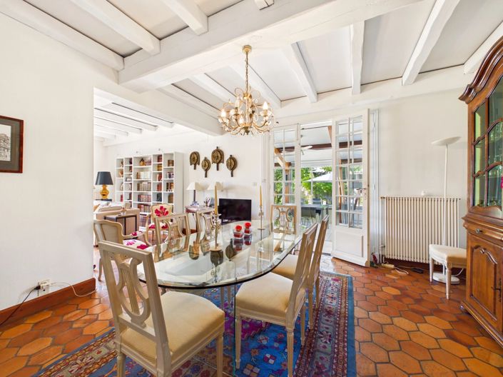 Image No.6-3 Bed House for sale