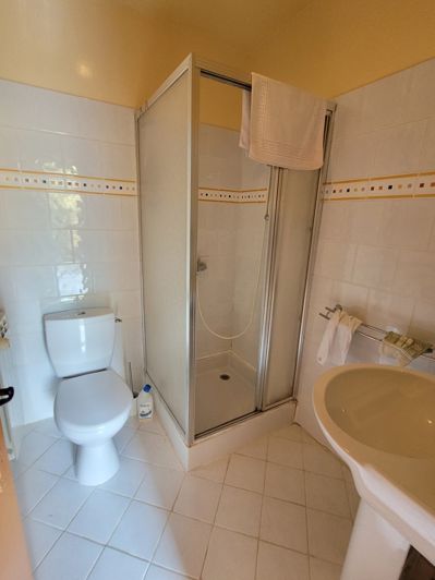 Image No.15-4 Bed House for sale