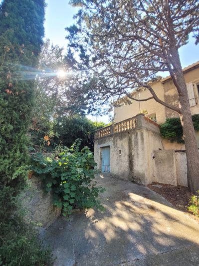 Image No.7-4 Bed House for sale
