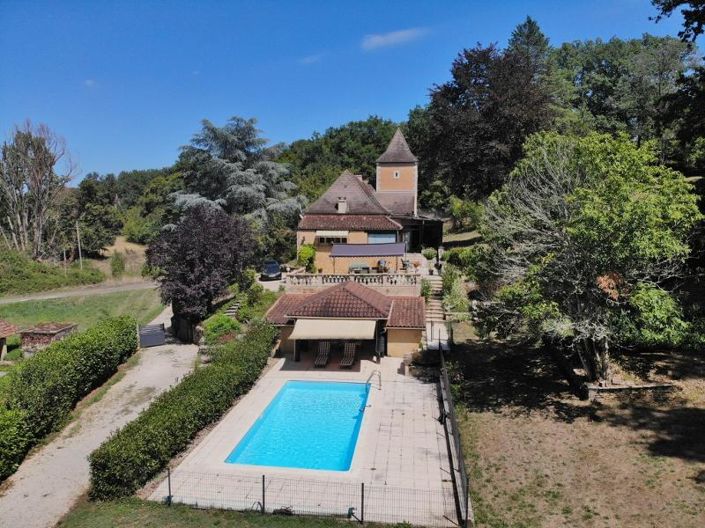Image No.2-4 Bed House for sale