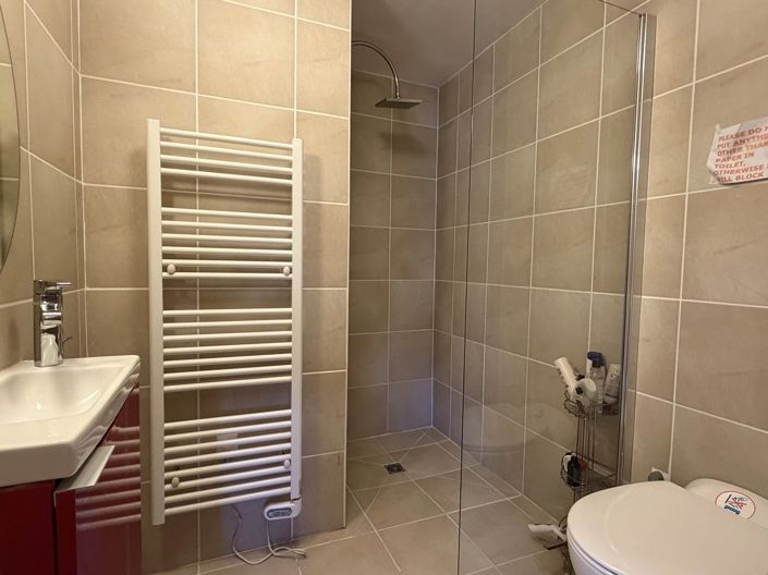 Image No.12-4 Bed House for sale