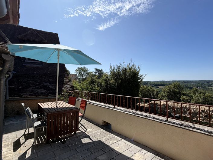 Image No.14-4 Bed House for sale