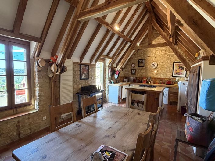 Image No.7-4 Bed House for sale