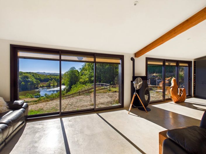 Image No.3-6 Bed House for sale