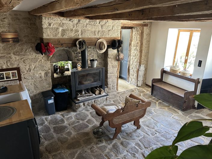 Image No.5-6 Bed House for sale