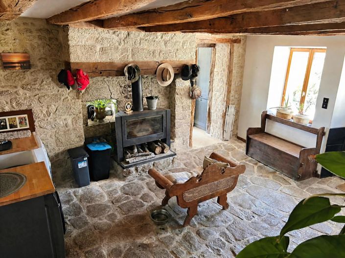Image No.5-6 Bed House for sale