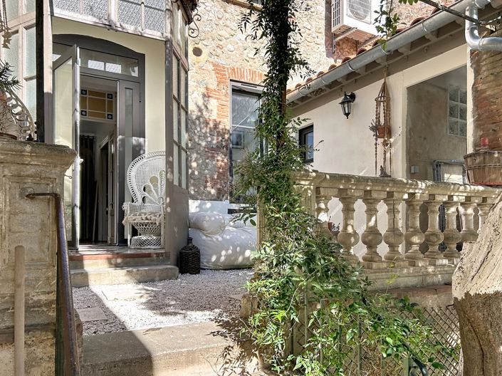 Image No.4-4 Bed Village House for sale